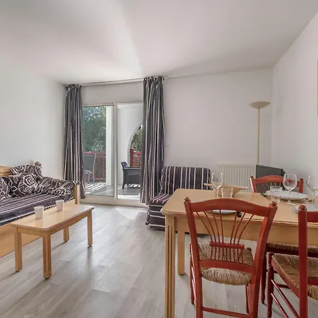 Pour 4 Avec Piscine Et Jacuzzi Apartment Le Pouliguen