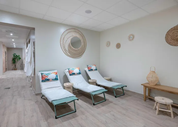 Appartement Pour 4 Avec Piscine Et Jacuzzi Le Pouliguen